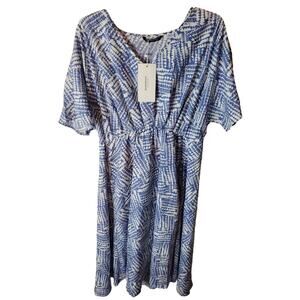 BloomChic V-Neck Shirred Waist Short Sleeve Dress, NWT, Medium